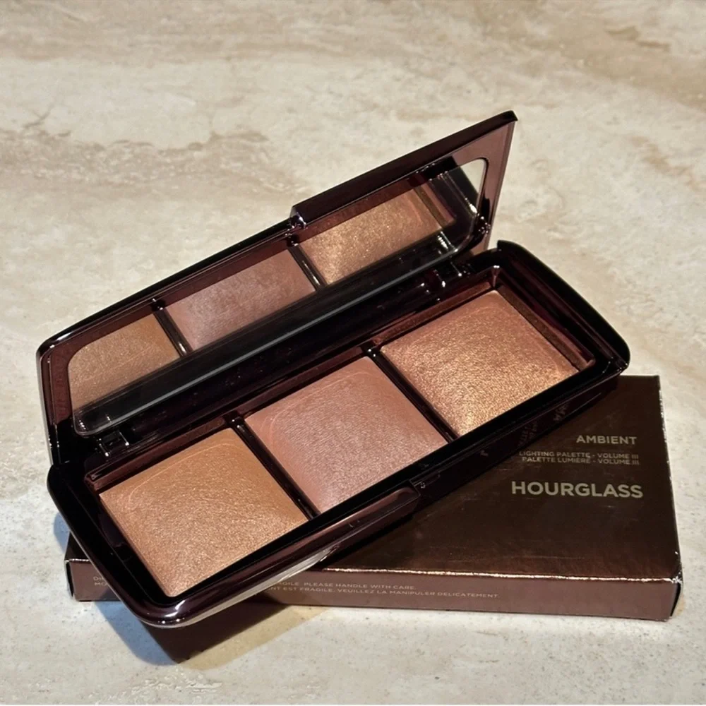 Hourglass palette shades high